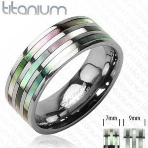 Titánový prsteň s troma perleťovými pruhmi v dúhových odtieňoch - Veľkosť: 64 mm