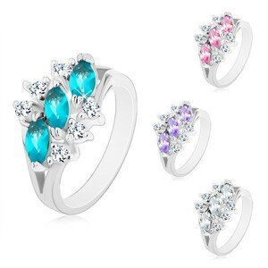 Lesklý prsteň v striebornom odtieni, tri zirkónové zrnká, číre zirkóniky - Veľkosť: 50 mm, Farba: Aqua modrá