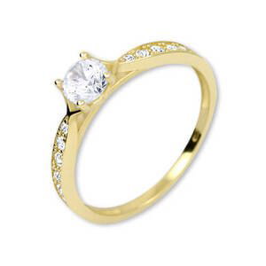 Brilio Zlatý prsteň s kryštálmi 229 001 00753 56 mm