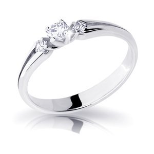 Cutie Diamonds Elegantný zásnubný prsteň z bieleho zlata s diamantmi DZ6866-2105-00-X-2 50 mm