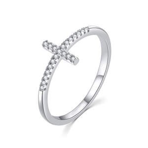 MOISS Elegantný strieborný prsteň s krížikom R00020 56 mm