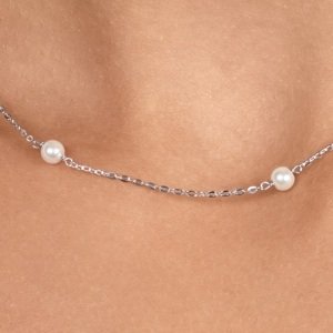 Brilio Silver Jemný pozlátený náhrdelník s Majorica perlami NCL141Y
