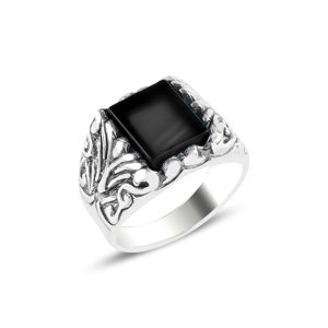 OLIVIE Pánsky strieborný prsteň ONYX 5715 Veľkosť prsteňov: 10 (EÚ: 62-64) Ag 925; ≤8,3 g.