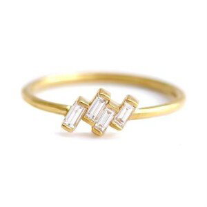 OLIVIE Strieborný prsteň PATRISHA GOLD 8860 Veľkosť prsteňov: 5 (EÚ: 49 – 50) Ag 925; ≤0,8 g.